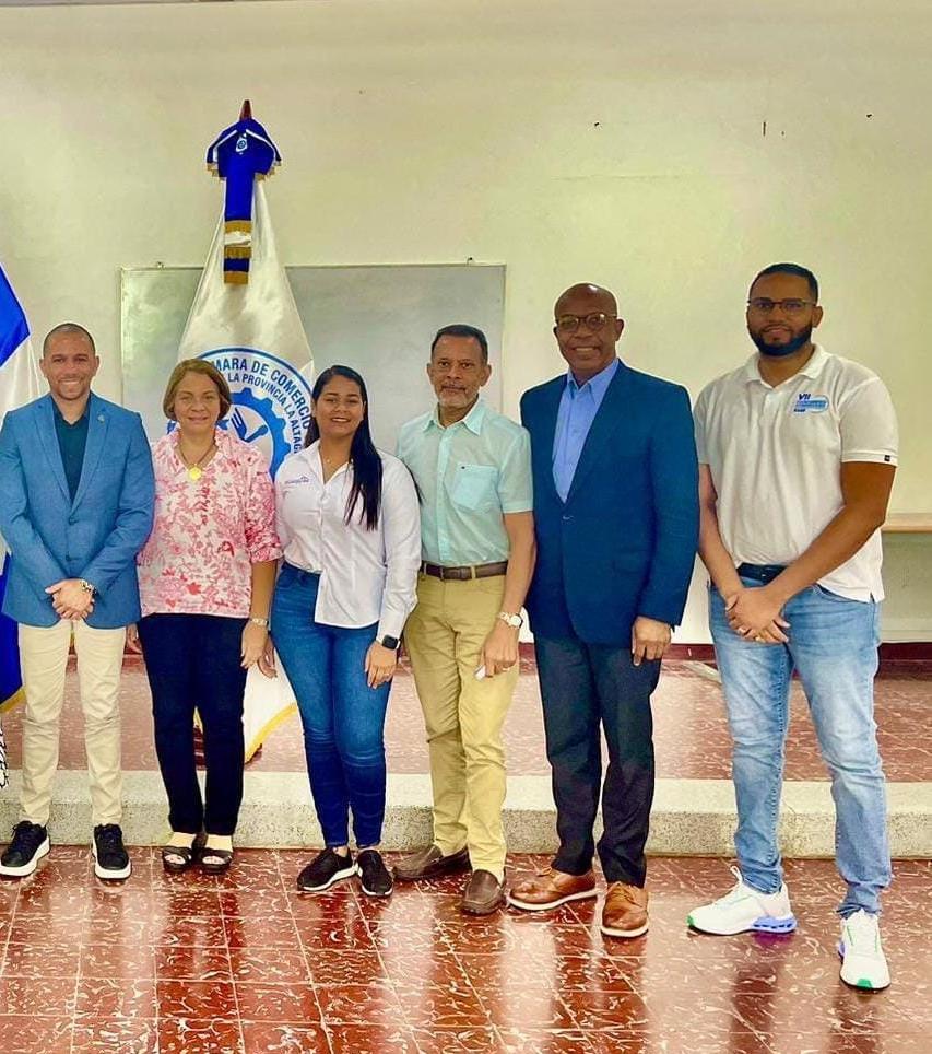 Subdirección de Desarrollo Empresarial sostiene reunión de colaboración